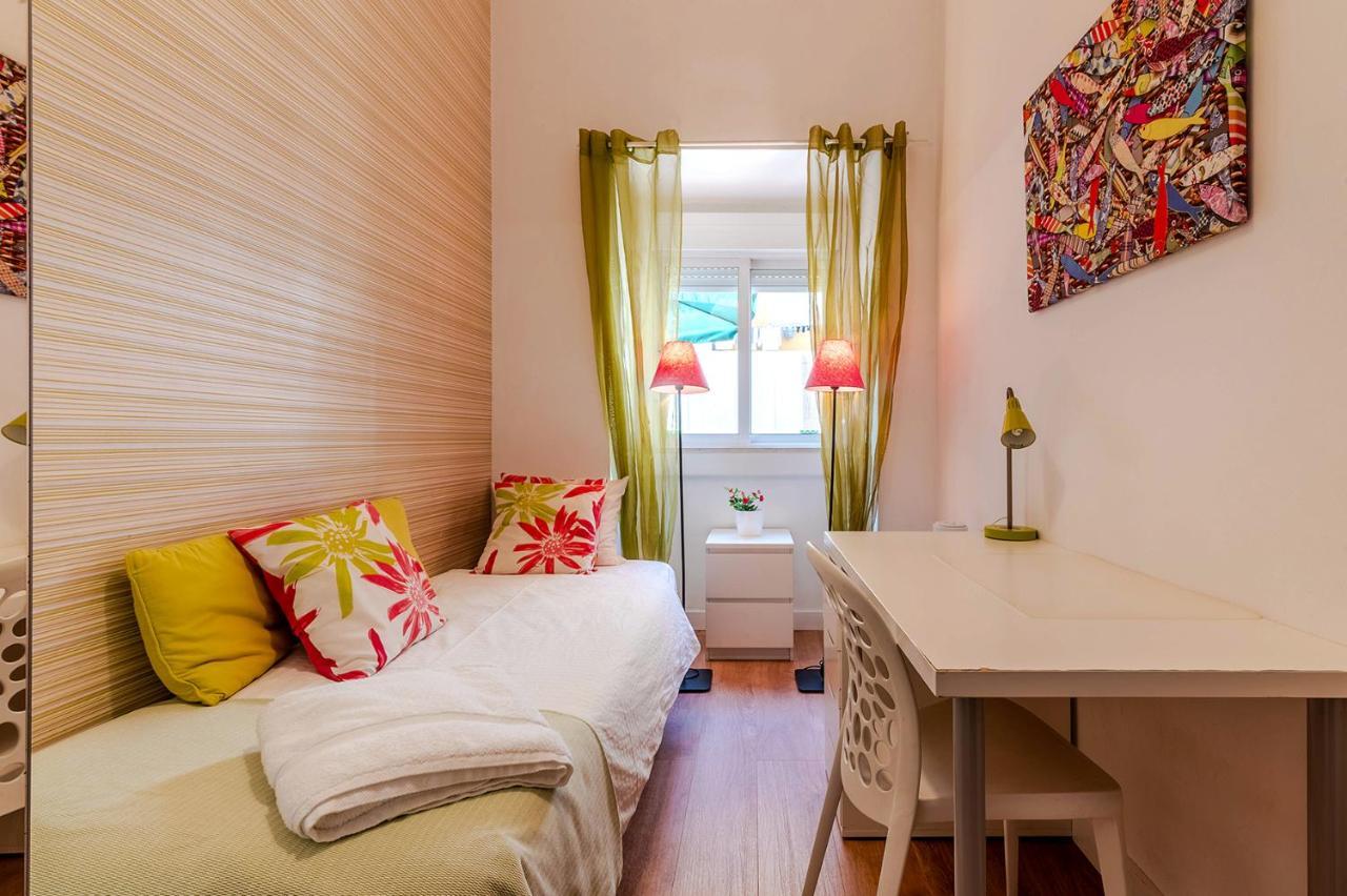 Alm- Spacious. Sunny. Patio. Quiet Area. Fast Wifi ลิสบอน ภายนอก รูปภาพ